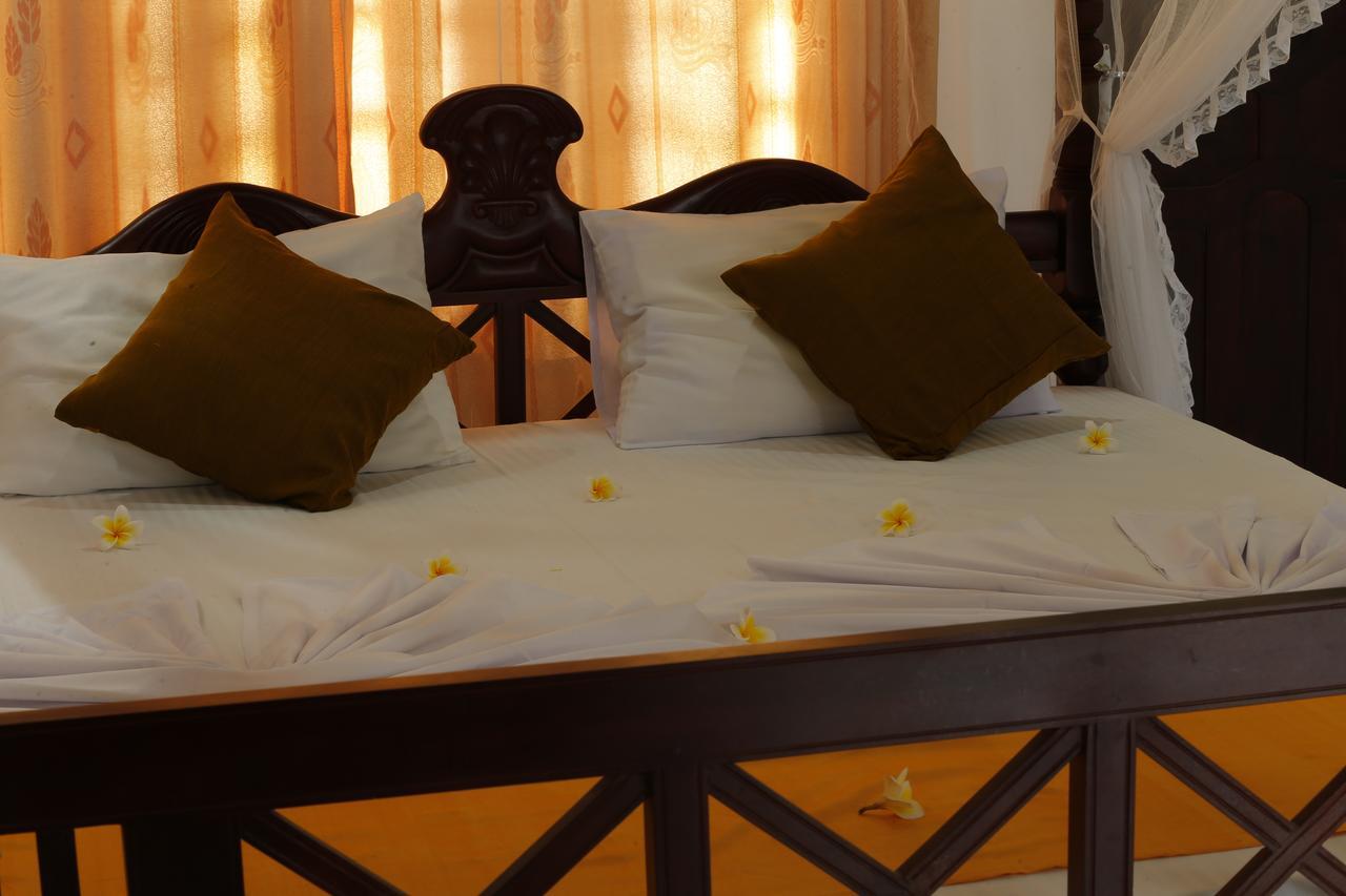 Flamingo Guest House Unawatuna Habitación foto